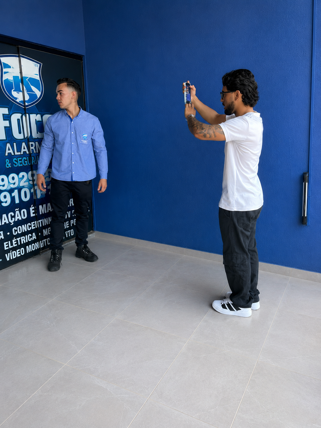 Bastidores da produção da KForce Alarmes